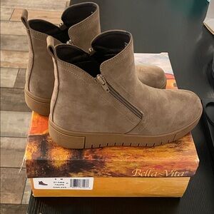 Bella Vita Taupe Ankle Boots